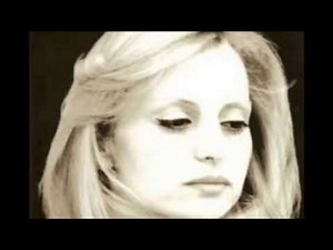 Βίκυ Μοσχολιού - Ασφαλώς και δεν πρέπει