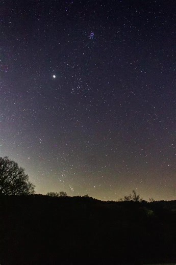 ✨️ Star Trails ✨️ video made using StarStaX and final photo edited in photoshop. removing those plane trails is tedious... #fyp #astrophotography #stars #photography