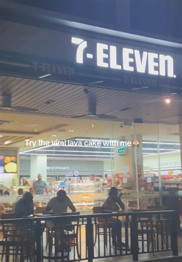 Okay this is so worth the hype😍 #7eleven #lavacake #thailand #travel