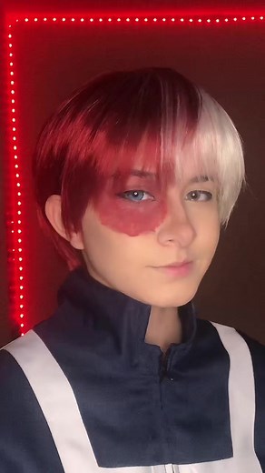 I hate dads side. 😵‍💫 | #fy #fyp #anime #viral #bnha #mha #bokunoheroacademia #todorokishoto #todoroki #shototodoroki #shoto #todorokicosplay #shotocosplay #bakugou