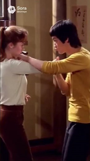 Bruce Lee teaching wing chung to Marilyn Cole