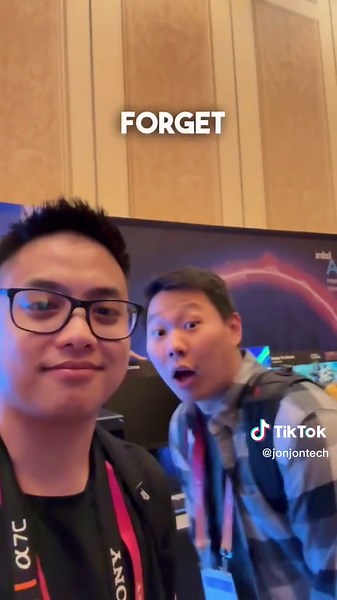 One of my favorite booths! Let’s custom loop a PC this year 🎉 #ibuypower #hyte #ces2023 #ces #tech #techtok #JonjonTech