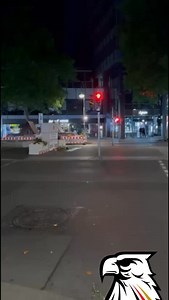 BERLIN/TAUENTZIENSTRAßE: Deutschland-Kurier errichtet erstes Mahnmal für alle Opfer von Merkels Willkommensputsch! | Deutschland Kurier