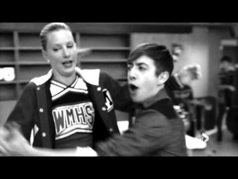 Feliz Navidad - Glee