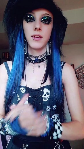 @mystykkmysterio Thank you ❤️‍🩹 The Go Fund me is in the Link in my bio for those who are interested 💙 #leukemia #suprise #cancer #momsoftiktok #33333