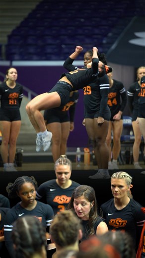 College STUNT Tosses 😮‍💨 what are your favorite Tosses in #STUNTtheSport routines? 🧡 #CollegeSTUNT | STUNT