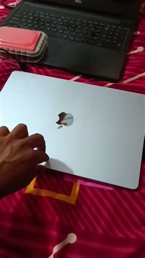 Fixing MacBook Air M4 Hinge & Opening Issue at Home 🔧 | No Apple Store Needed!