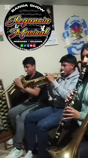 Primer ensayo-mix huaynos ELEGANCIA MUSICAL✨ #comiezo #benditamusica #bandita #bandadepueblo #paratiiiiiiiiiiiiiiiiiiiiiiiiiiiiiii #flypシ