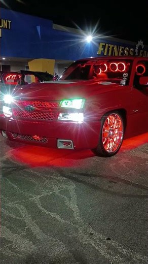 SS CLONE FEMALE BUILD LAS VEGAS #trucks #ssclone #cateye