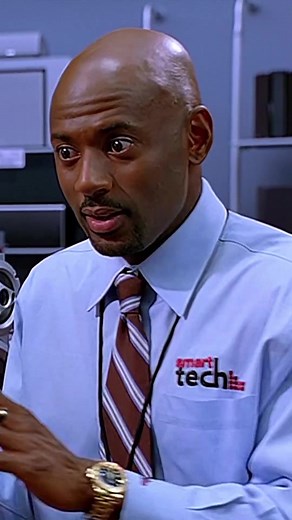 Kevin Hart’s cameo in ‘The 40-Year-Old Virgin’. 🤣 | 📽 #The40YearOldVirgin 👥 #KevinHart #RomanyMalco #movie #moviescene #freemovies #movieclips #movietok #movienight #movietime #ask4movie #fyp #fypage #viral
