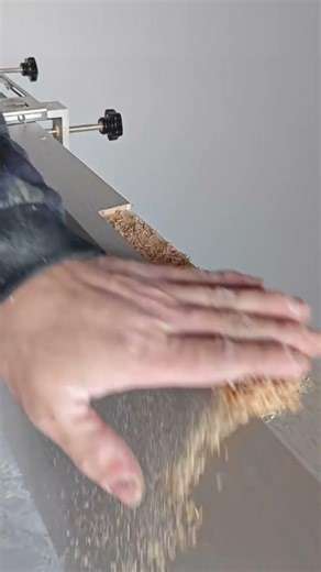 No longer afraid of swing hinges #Door installation #High-performance practical tools