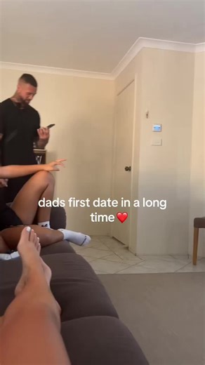 Pops got game 🫡 @itgirl (🎥:@️) | pop the balloon game with girls