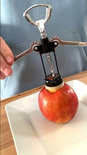 How I get a perfectly cored apple using a corkscrew