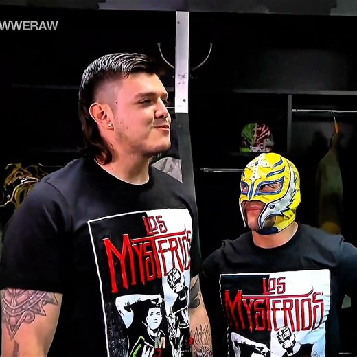 Dominik Mysterio Attack On Edge 😱 Backstage 🥶 Edit #dominik #rey #edge #viral #wwe #shorts