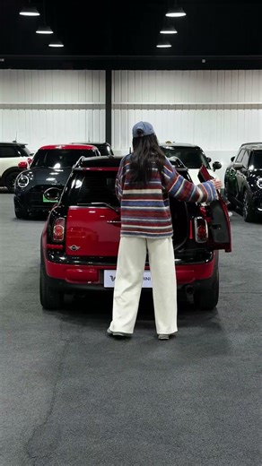 Over 50,000 RMB, a super retro car, the Mini R55, a classic that will never go out of style