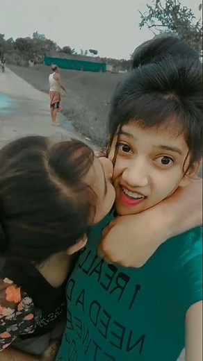 sexy girl kiss, hot and sexy teen girl kissing video insta reels video #shorts