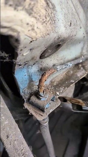 Cutting the rust brake lines #carmaintenance #automobile #carrestorationproject