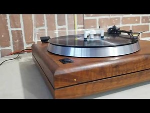Vintage Acoustic Research THE AR TURNTABLE w/ SME Tonearm