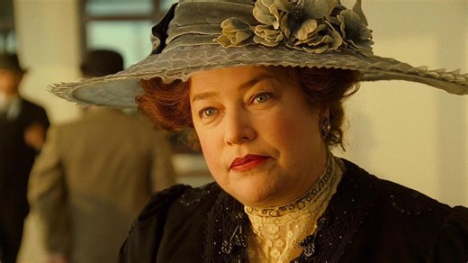 Titanic Star Kathy Bates Shares How Mindful Eating Helped Her Lose 45 Kgs In Six Years
