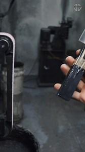 Got up early this Sunday morning to grind this g10 and musk ox horn handle | DB Blades