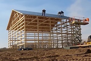 Timelapse of a Full Barndominium Construction | MR Post Frame