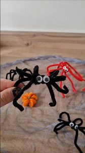 Easy DIY Pipe Cleaner Spiders tutorial 🕷🕸🕷 #spookycraft #Halloweencraft #greatideas #kidsactivities
