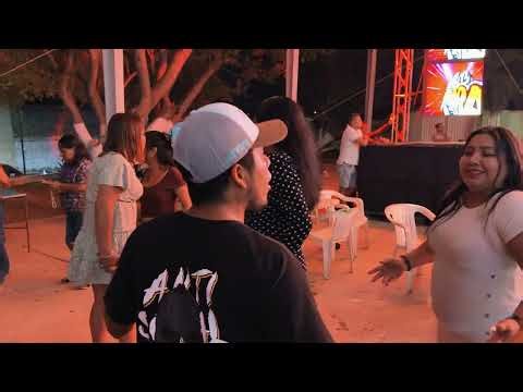 El la engañó, la isla bonita · Maik y Su Musical Sonora Aniversario (En vivo)