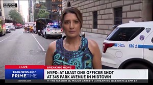 At least 1 cop, 2 civilians shot in Midtown Manhattan, gunman reportedly dead