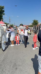 10K views · 1.3K reactions | #Nunta #BolintinVale #Limuzine #MasinideEpoca #Elicoptere #Trasuri #Narcis #Salam #NicolaeGuta #LeoDeLaKuweit #ValoareMaxima #FamiliaRolex | Marius Dobre | Facebook