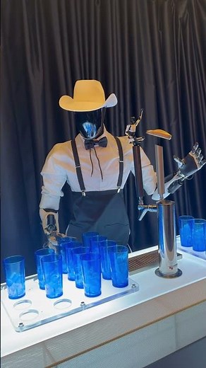 Optimus robot serving drinks at “We Robot” Tesla event, 10/10/24