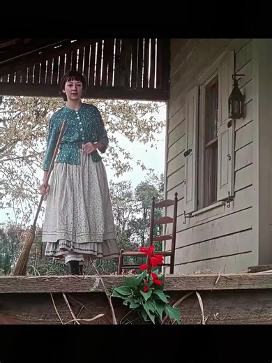 Exploring First-Person Movie Experiences