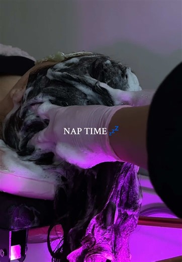 1 hour nap while getting a head spa? Sounds like a dreammmm 🫶🏻 Limited slots remaining this month. Link in bio to book 🩷 #fyp #japaneseheadspa #glowing #selfcare #fyp #oldham #manchester #scalpcare #selflove #naptime