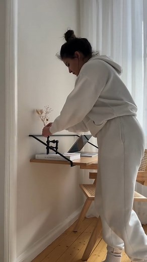 New desk means new favorite corner  #DIY #DIYProjects #Crafting #Handmade #DoItYourself #DIYDecor #CraftIdeas #EasyDIY #DIYInspiration #CraftingCommunity #DIYTutorial #QuickCrafts #CreativeDIY #LifeHacks #CreativeTips #HomemadeDecor #HomeImprovement #EverydayHacks #DecorInspiration #smartliving #walldiy | Room Decor Magic | Facebook