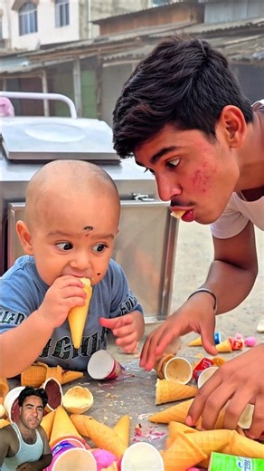 Mujhe Sari Ice Cream Chahye Bacha Bahut Bhooka Hai #viralshorts #viralvideo #reelschallenge