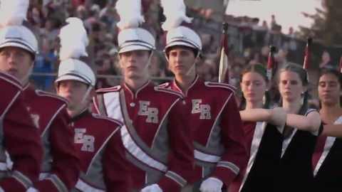 Lakewood gets road win at Eaton Rapids 35-13