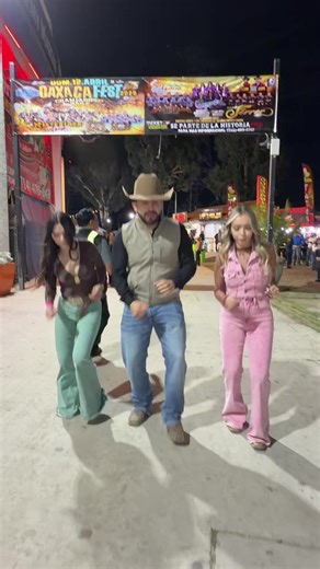 Doña Juana en Pico 👵🏼👵🏼 Doña Juana Fest March 13 🥳🥳🔥 @Katheryn @Miaa #doñajuana #huapangos #baile #pico #amigas