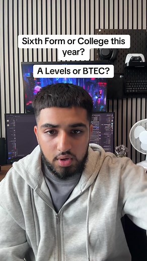 A Levels vs BTEC: Which is Right for You?