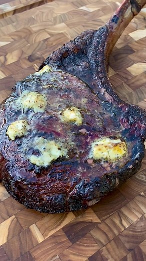 Delicious Reverse-Seared Tomahawk Steak Recipe