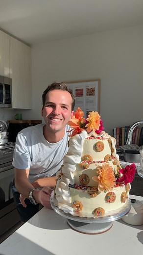 Ryan Nordheimer on Instagram: "supersized funfetti cake pt. 2 🎂 Looks so good I almost want to steal half for myself 😚 RECIPE COMPONENTS cake layers 🍰 1. Mix 12 egg yolks, 3 cups sugar, 1 cup water, 1 cup neutral oil, 2 tsp vanilla. 2. Fold in 2 tbsp + 2 tsp baking powder, 1/2 tsp kosher salt, 3 1/2 cup all-purpose flour. Set aside. 3. Whip 12 egg whites with 1/4 tsp kosher salt and stream in 1 cup sugar. Whip until stiff peaks form. Fold into batter. 4. Split batter into 2 parchment lined ba