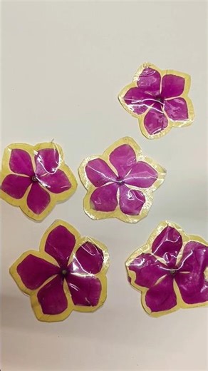 How to make flower sticker easy#trending #artscraft #art #sticker #flawers #artscraft #viral #making