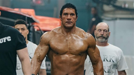 Dwayne Johnson’s ‘The Smashing Machine’ Gets Streaming Date, Report Says