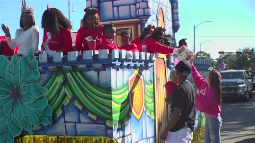 Jingle on the Boulevard Parade brings holiday cheer to New Orleans East