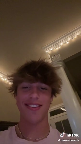 blake (@.blakeedwards)’s videos with original sound - ︎︎︎