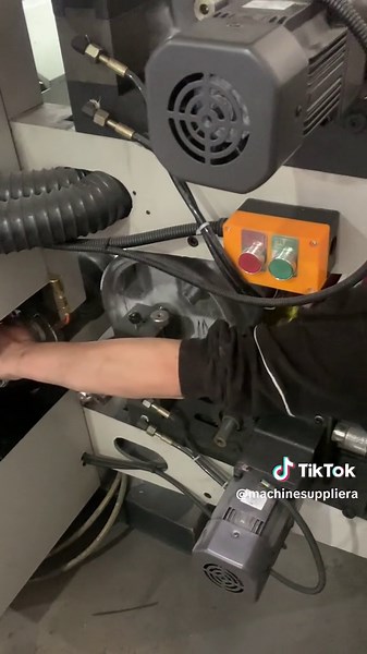 Máquina de Impresión de 6 Colores: Calidad y Precisión