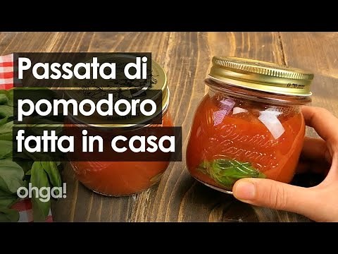 Passata di pomodoro fatta in casa: come prepararla in 5 minuti