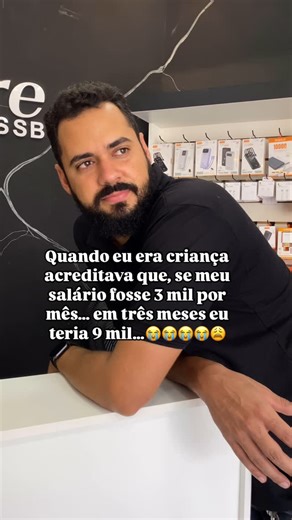 iStoressb on Instagram: "Pobre e iludido 🥹🥲 . . . . . . . . . . . . . . . . . . #serradesaobento #instagood #trabalho #vendedor #vendas #reels #loja #instagram #foryou #explore #explorarbrasil #explorepage✨ #explorepage #bloop #bloopers #prankvideo #pranks #featured #feature #featuring #sonhador"