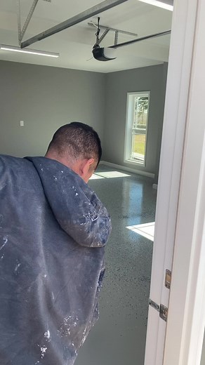 La Escuelita Williams Painting on TikTok