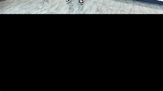 屏幕后有字，看我一个人把屏幕踩下去！