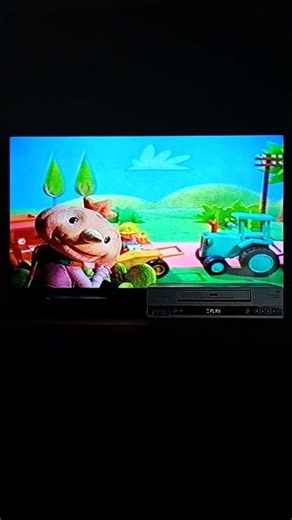 Bob The Builder Travis Paints The Town Oooh This Looks Like Fun Lots Of Fun