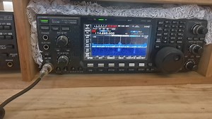 icom 7600接收东莞的电台！嘿嘿！不好意思没证书！只能接收了！